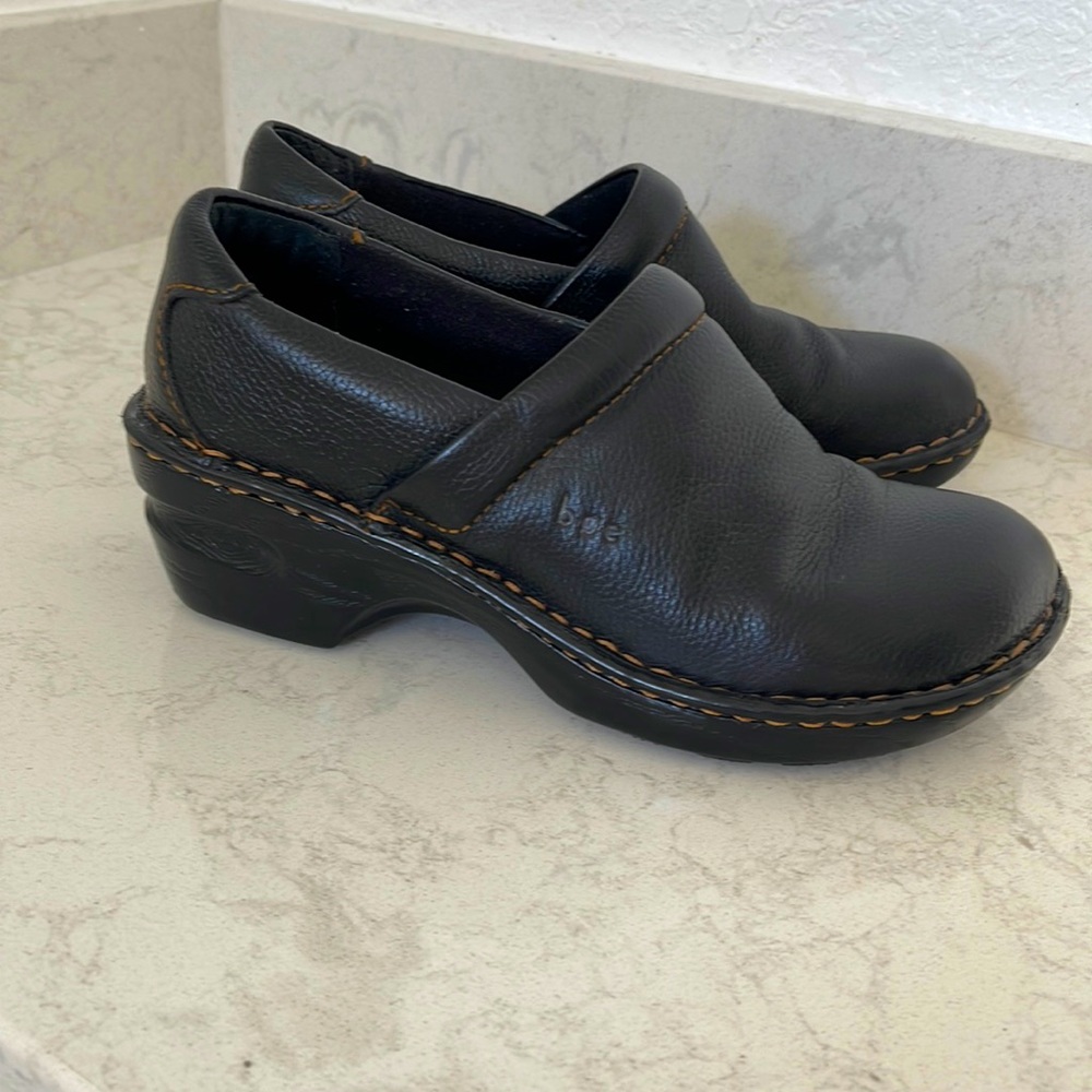 Born Concept Clogs